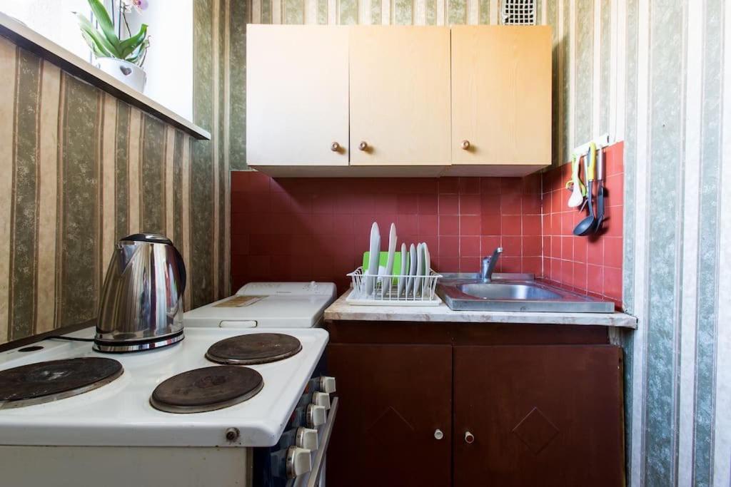 Sunny Apartment Near Bus Station Reval Exterior foto